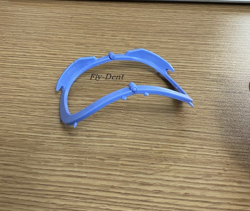 10pcs Dental Bracket Foldable Frame Plastic Rubber Dam Sheets Oral Barrier Tool