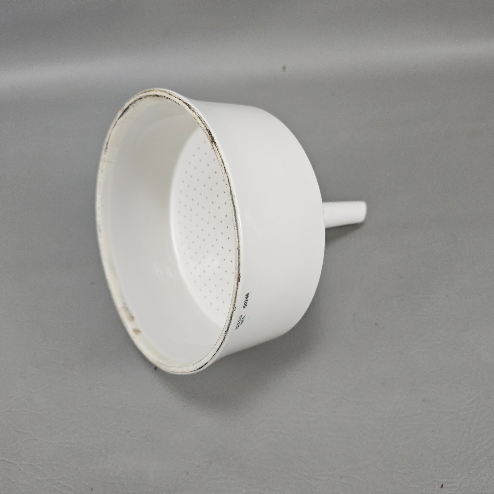Coors U.S.A 60246 Porcelain Lab Glassware Filter Funnel Strainer 9.5″ Tall