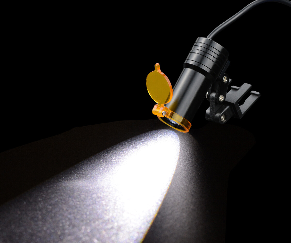 Dental 5W Normal Clip High Power LED Headlight with Light Shield Shade DY-007 CE
