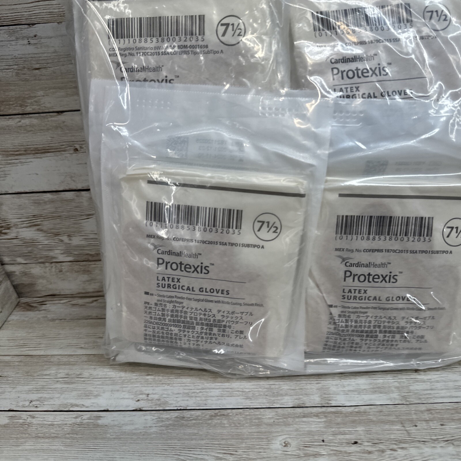 Protexis Latex Surgical Gloves Cardinal Health *26 Pair* Size: 7.5 *See Date*