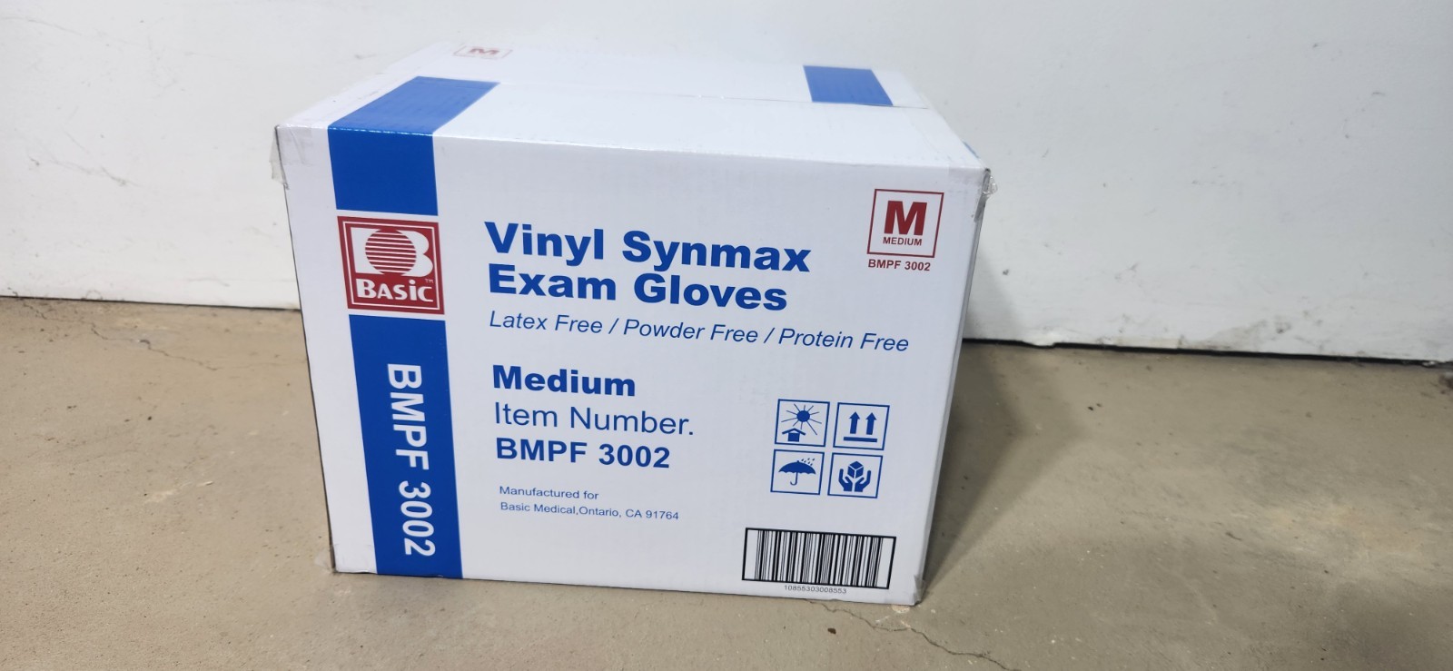 Basic Vinyl Synmax Exam Gloves Medium 100 Count Latex Free Powder Free BMPF 3002